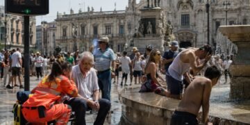 Europa se sofoca bajo calor récord y la OMS advierte por más de mil 300 muertes