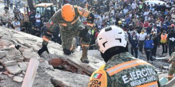 Milagro entre escombros en Venezuela; Ejército Mexicano rescata a niño tras seis horas de maniobras