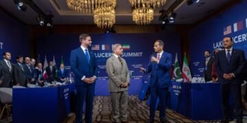 Catar encabeza cumbre clave entre EU e Irán; arranca negociación técnica en Suiza