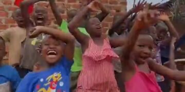 “Hola México, te apoyamos”: niños de Uganda mandan mensaje al Tricolor