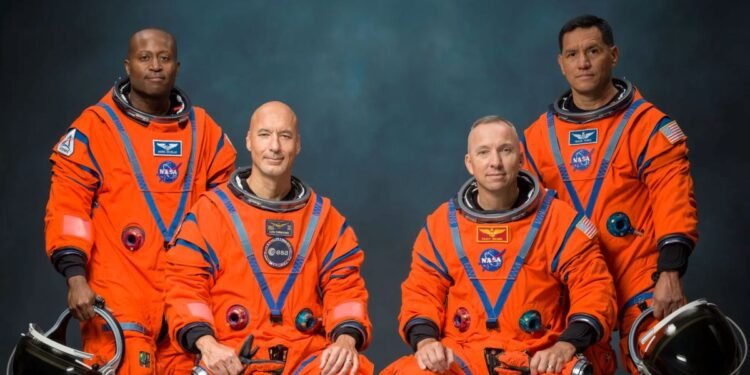 NASA revela a los cuatro astronautas de Artemis III, la misión de regreso a la Luna