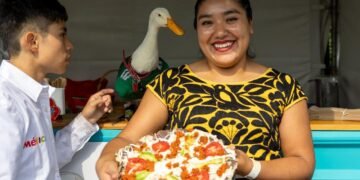 Sí, Merlín recorrió México con el paladar, ¿y tú que qué platillo le recomendarías?