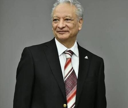 Acusan a exdirector de Pemex por violencia familiar