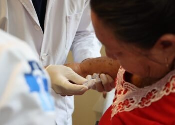 IMSS Bienestar lleva rehabilitación física a personas sin seguridad social