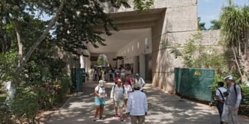 Calor extremo obliga al INAH a reforzar medidas de atención en Chichén Itzá