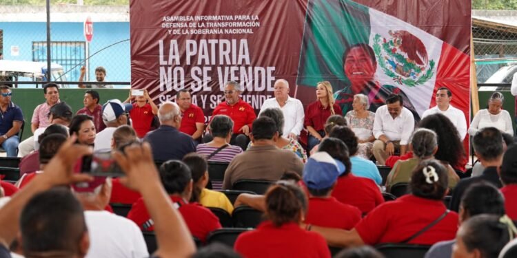 Rafa Marín apuesta por la organización territorial en encuentro en Cancún