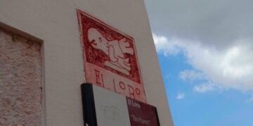 ¿Las ubicas? Quieren proteger por ley las históricas placas del Centro de Mérida