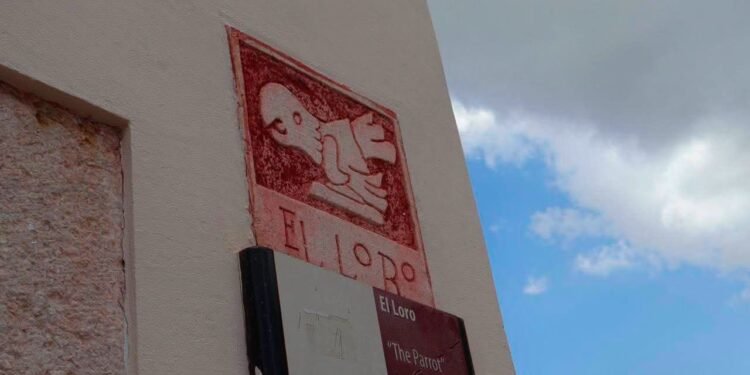 ¿Las ubicas? Quieren proteger por ley las históricas placas del Centro de Mérida