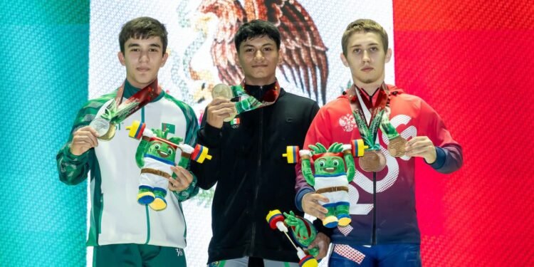 ¡Orgullo yucateco! Víctor Méndez conquista el mundo y se corona campeón de halterofilia