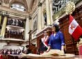 Entre aplausos y líderes internacionales, Keiko Fujimori toma el mando de Perú hasta 2031