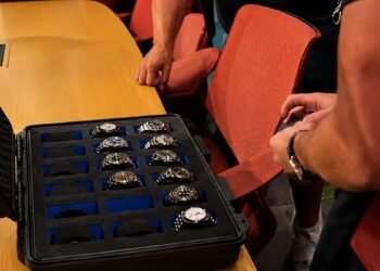 Tri devuelve Rolex regalados por influencer; Código de Ética de FIFA puso lupa al caso