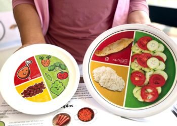 Vacaciones sin descuidar la salud: ¿qué debería comer tu hijo este verano?