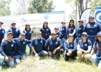 ANIPAC fortalece agenda ambiental con reforestación de 250 árboles en Sierra de Guadalupe