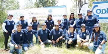 ANIPAC fortalece agenda ambiental con reforestación de 250 árboles en Sierra de Guadalupe