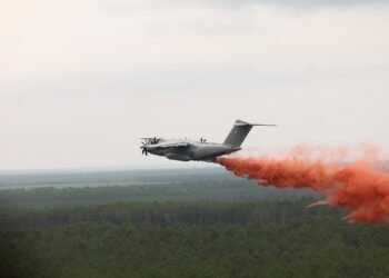 ¿Qué está pasando en Francia? Incendio ya desplazó a 220 mil personas