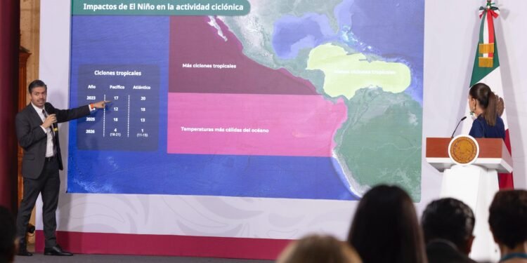 ¿Alerta de huracán en el celular? Esto dijo Sheinbaum