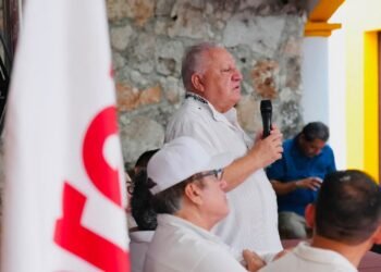 “Sigamos unidos”: el mensaje con el que Rafael Marín cerró su gira en Cancún