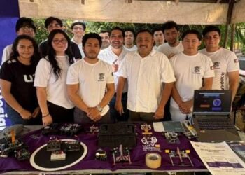 RoboKaan afina sus robots en Ucú antes de competir en el RoboChallenge 2026