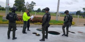 Alerta en Colombia: bandas convierten ductos de Ecopetrol en negocio criminal