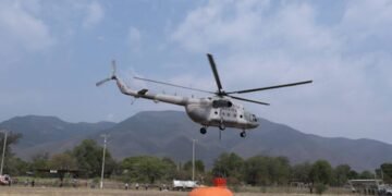 ¡Tensión en el aire! Helicóptero de la Semar cae de forma controlada