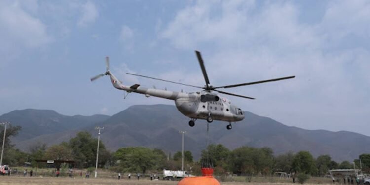 ¡Tensión en el aire! Helicóptero de la Semar cae de forma controlada