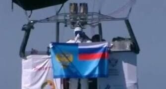¿Te atreverías? Sergei Boitsov salta desde un globo a 11 mil 551 metros