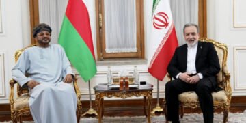 Irán y Omán anuncian acuerdos para gestionar el Estrecho de Ormuz