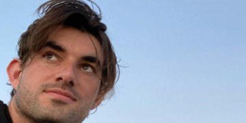 Rusia busca al exnovio de Taylor Swift; ¿qué hizo Conor Kennedy?