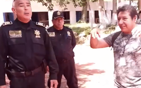 Base policial en Chichén Itzá desata conflicto con vendedores