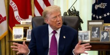 Trump vuelve a cambiar el mapa; rebautiza el Lago Ontario como “Lago América”