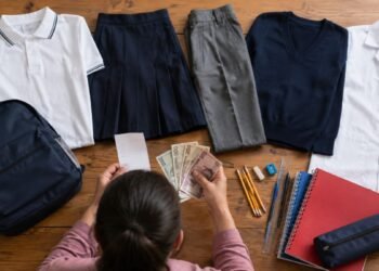 ¿Ya compraste el uniforme? Estos son los precios que encontró Profeco