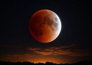 ¡Mira al cielo! Eclipse parcial de Luna será visible en México; conoce la mejor hora para verlo