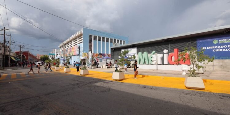 ¿Ya lo conoces? Así cambió el Mercado Lucas de Gálvez tras su remodelación