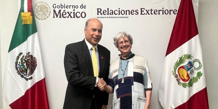 ¿México quitará la visa a peruanos? Esto acordaron ambos países
