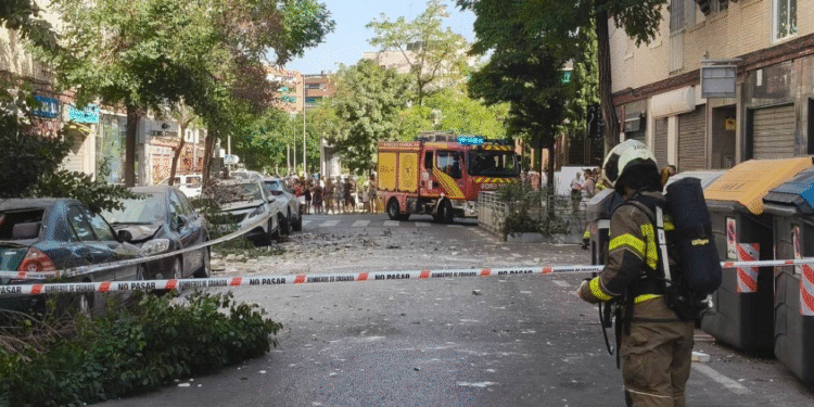 ¡Granada vuelve a temblar! Sismo de 4.8 deja tres heridos y daños