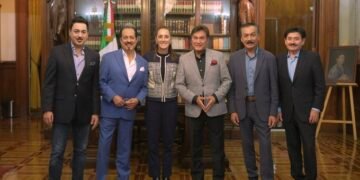 ¡Los Jefes de Jefes toman Palacio! Sheinbaum recibe a Los Tigres del Norte