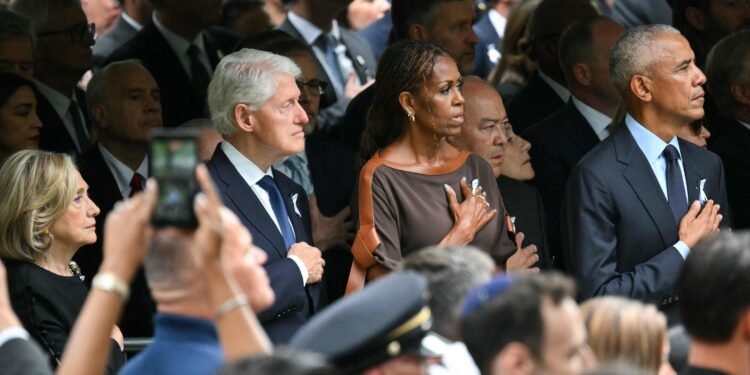 Trump elige el Pentágono y falta a la ceremonia central del 9/11 en NY