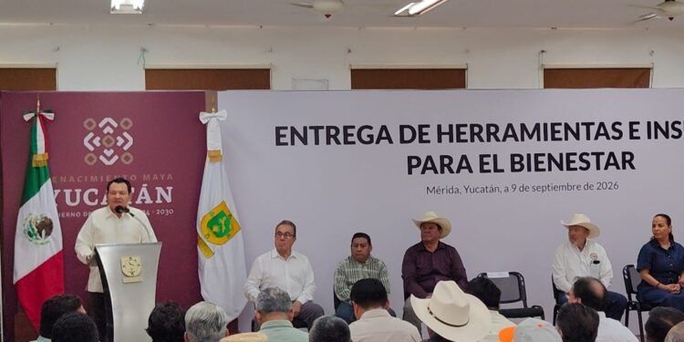 Herramientas y riego solar: los apoyos que reciben productores de la UGRY