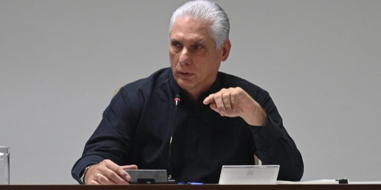 Más de 100 trabajadores: la nueva puerta que Cuba abre al sector privado