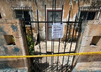 500 mil pesos y un doble homicidio: investigan crimen de pareja de adultos mayores