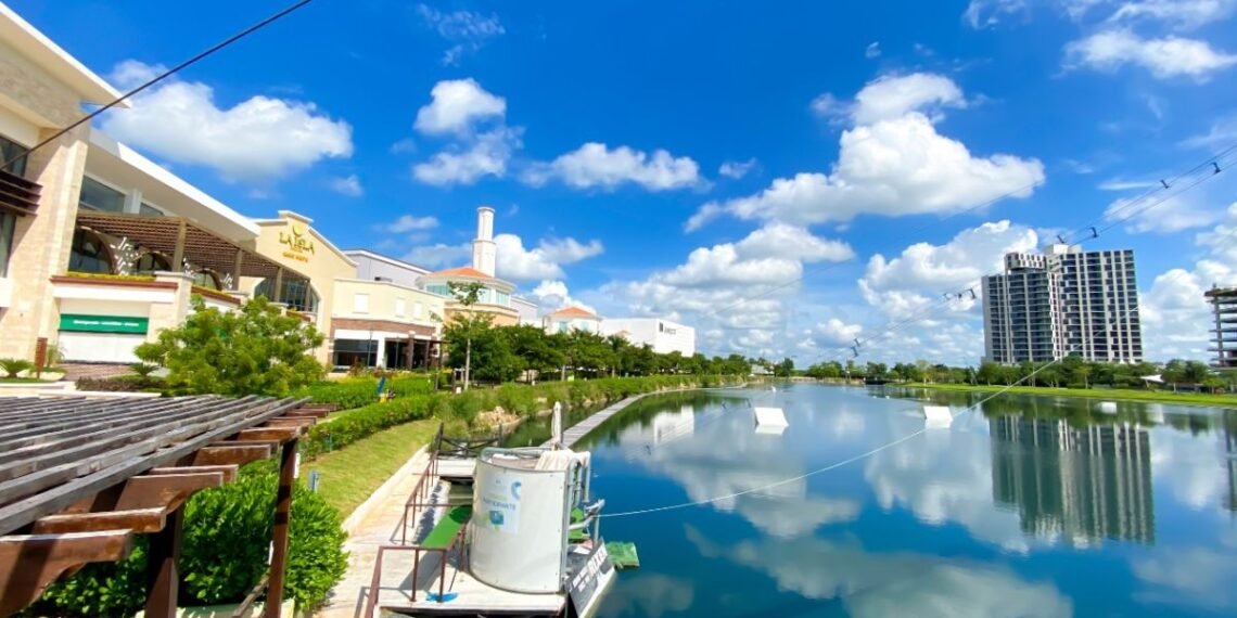 Alerta por “ameba comecerebros”: muere trabajador y cierran lago en Mérida