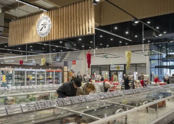 Hackeo a refrigeradores de supermercados franceses provoca desabasto de alimentos