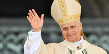 León XIV avanza en su recuperación tras cirugía pulmonar en Roma