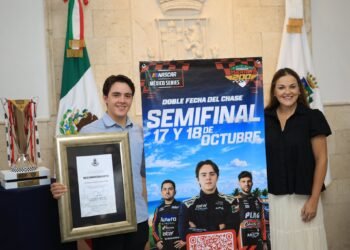¿Quién es Carlos Novelo, el piloto que lleva el nombre de Mérida a las pistas?