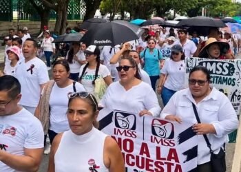 ¿Por qué protestaron trabajadores del IMSS? Estas son sus demandas