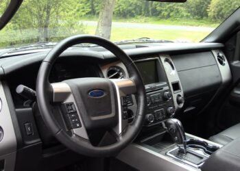 ¡Atención si tienes un Ford! Lanzan otra alerta por fallas al conducir de reversa