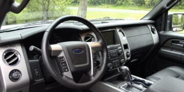 ¡Atención si tienes un Ford! Lanzan otra alerta por fallas al conducir de reversa