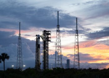 ¡Rumbo al espacio! Crew-13 despega con cuatro astronautas hacia la EEI