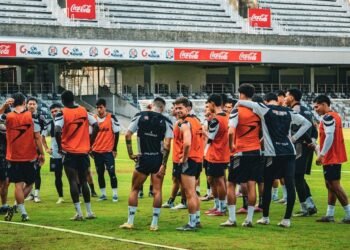 Daniel Lajud llama a Piratas FC a cerrar fuerte el torneo