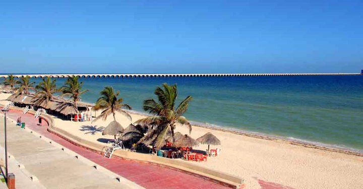 ¡NASCAR toma el Malecón de Progreso! Habrá autos y firma de autógrafos